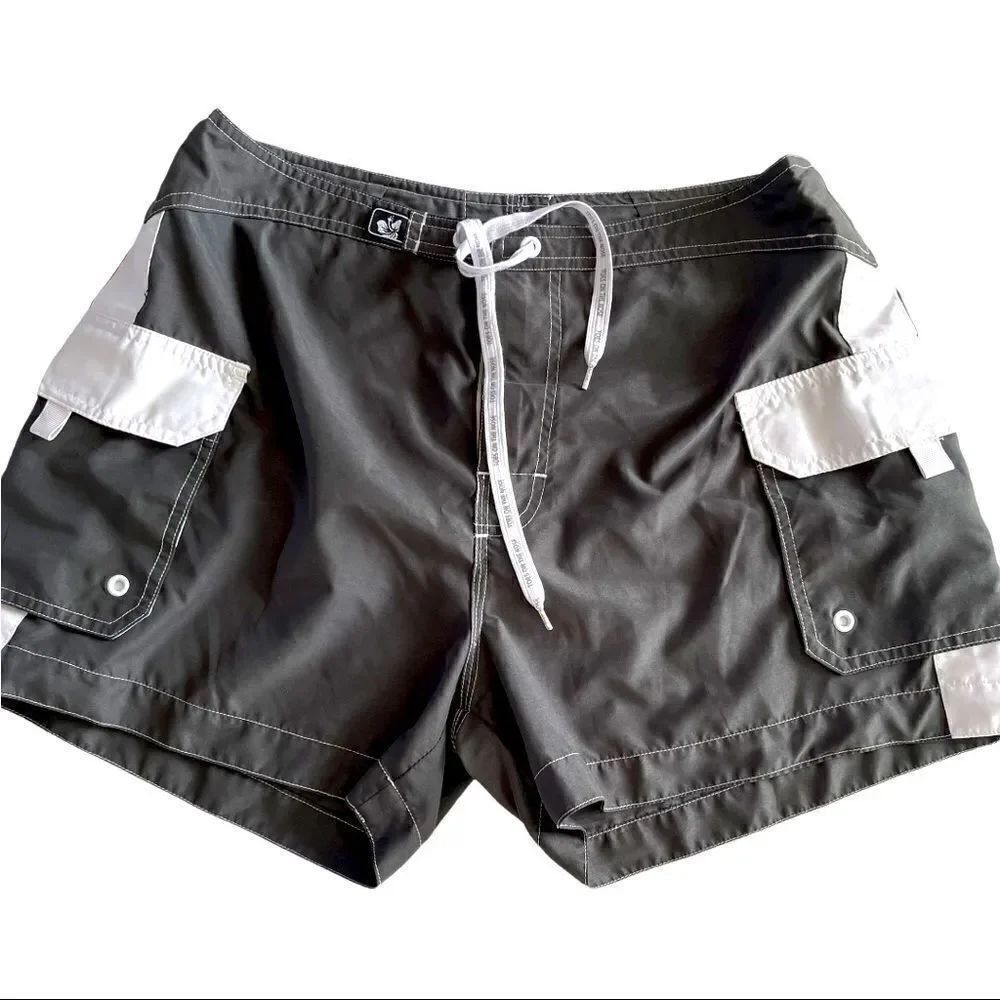Toes on the Nose Gray & White Boardshorts Sz 9